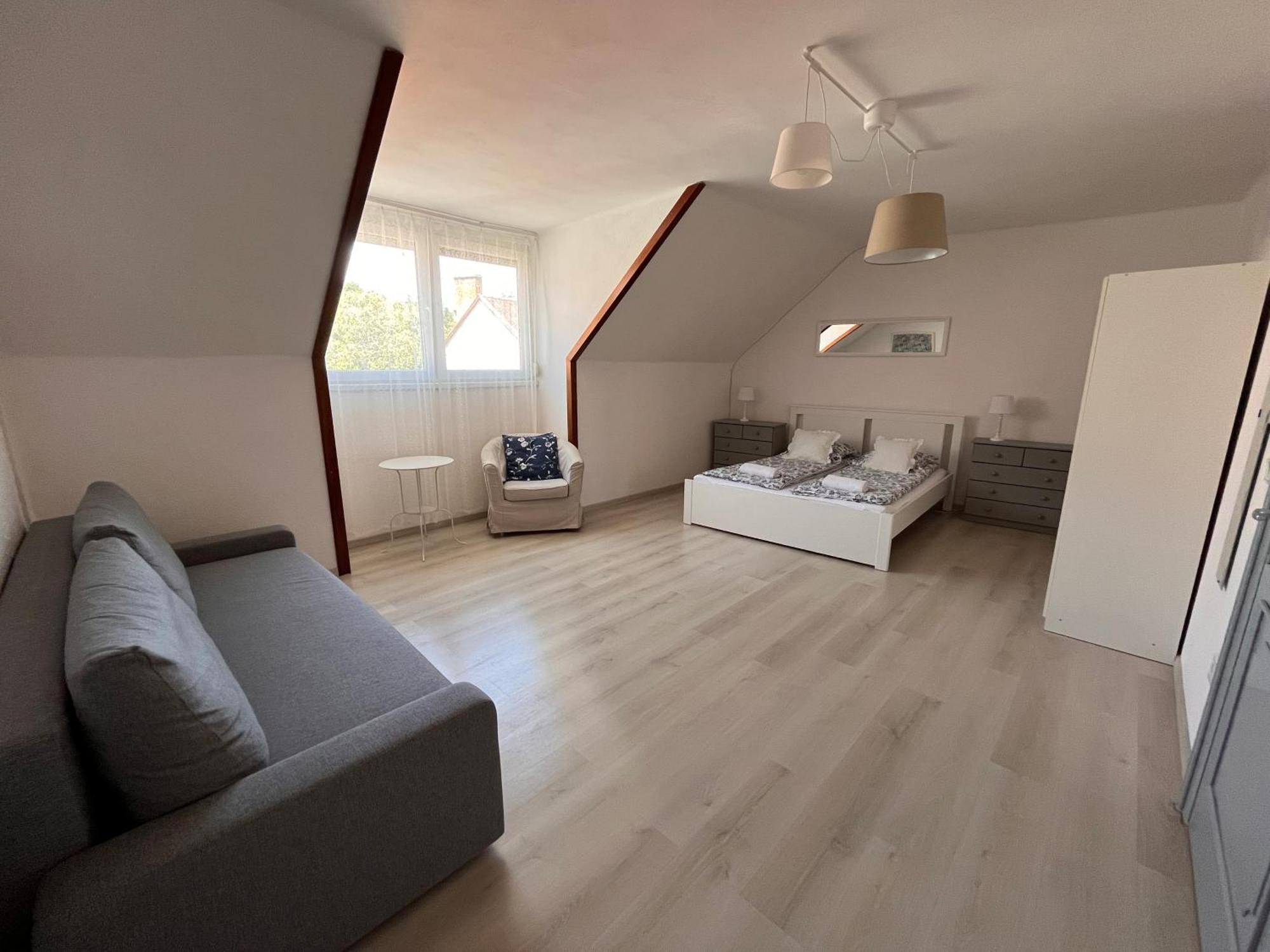 Pacsirta Apartman Grand Eger Esterno foto