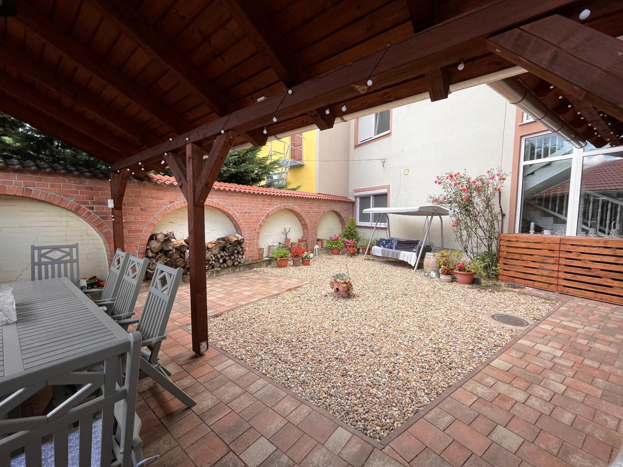 Pacsirta Apartman Grand Eger Esterno foto