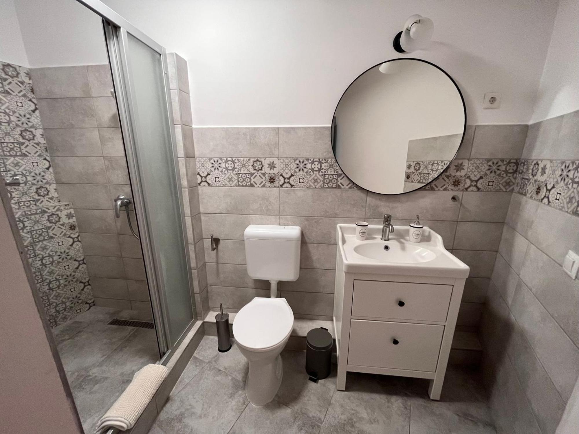 Pacsirta Apartman Grand Eger Esterno foto